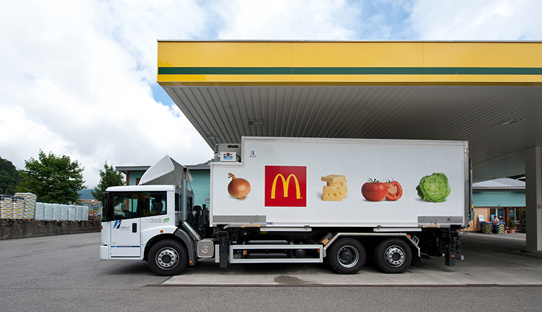 Logistique camion roulant au biogaz