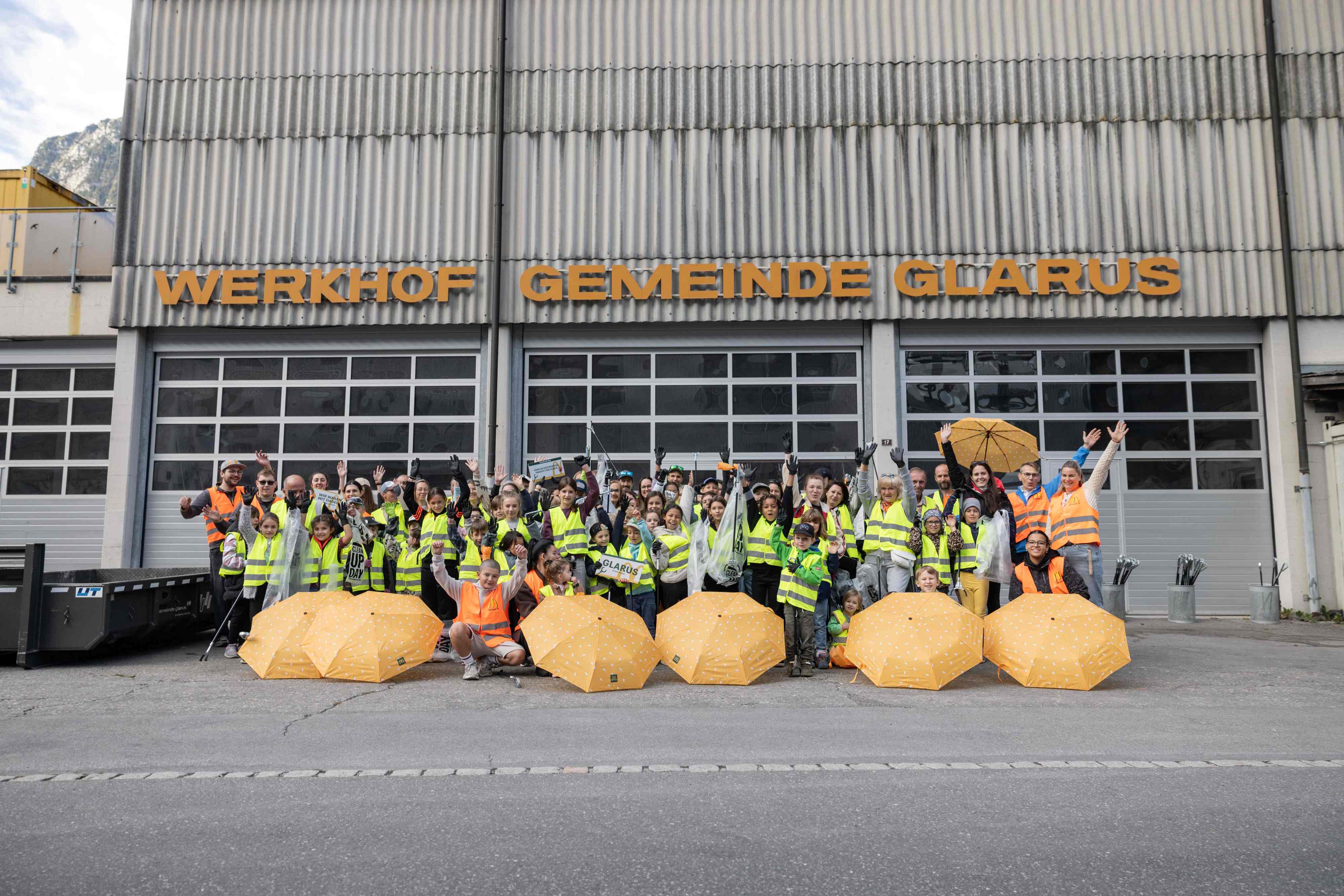 Clean up day Glarus