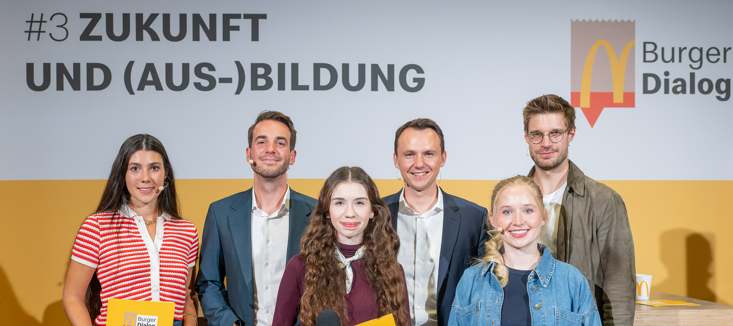 Gruppenbild vom dritten Burger Dialog