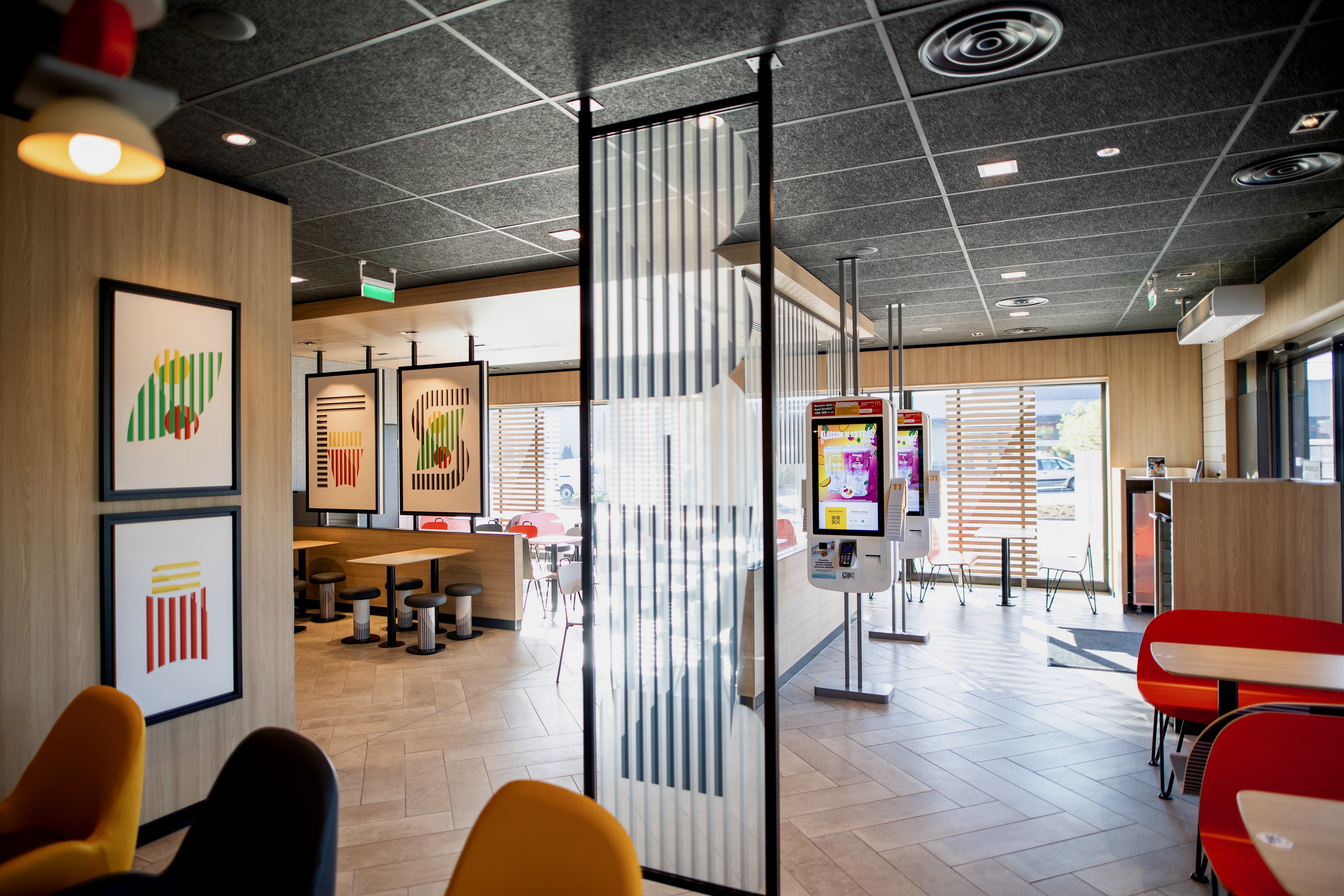 2026.06.30. McD NSO Tatabánya 3 étterem befotózása.