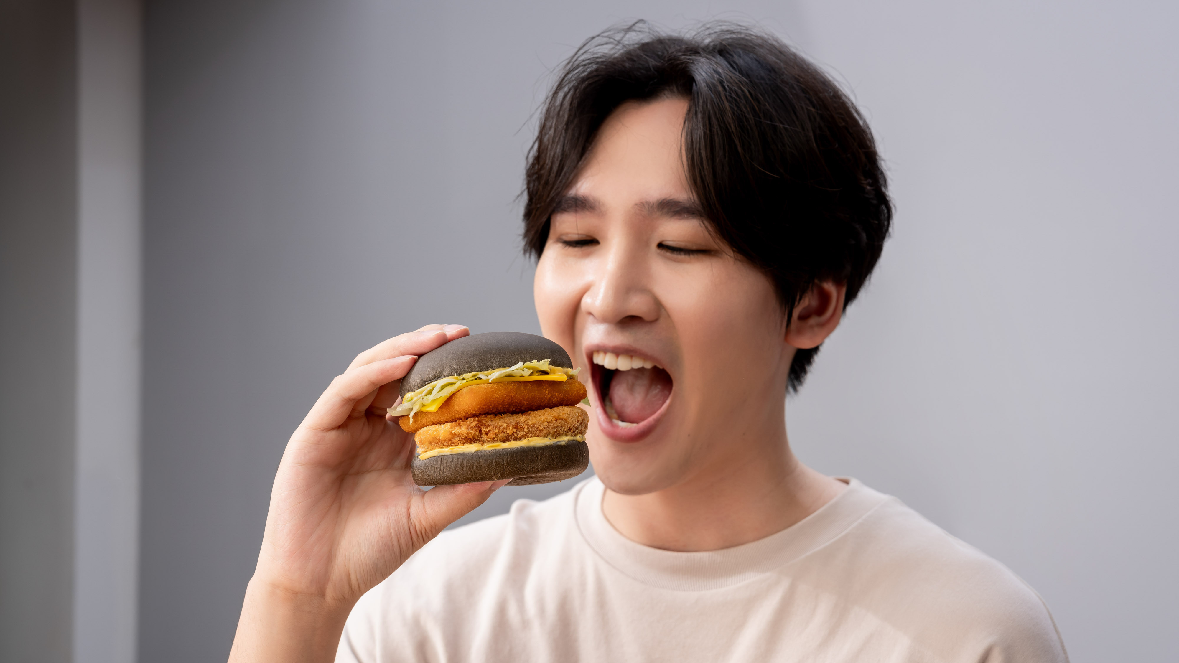 HOT! 麥當勞X可口可樂®魔力食刻抽獎活動：